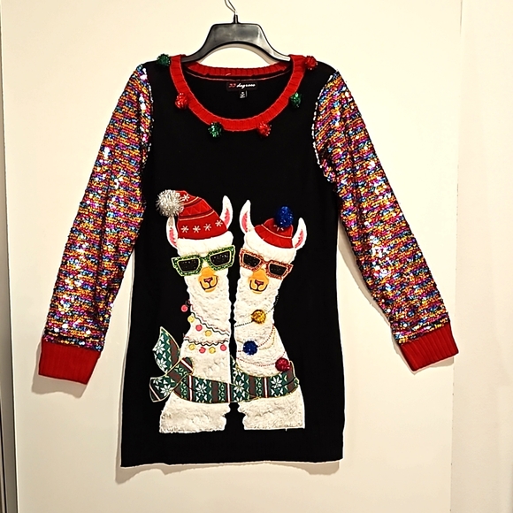 33 Degrees Sweaters - 33 Degrees Christmas llamas long sleeve sweater Med. Ugly or over the top shiny